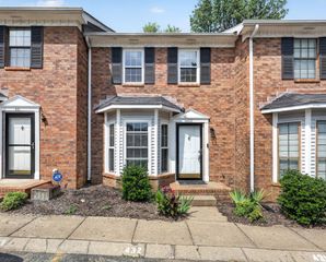 430 Claircrest Dr, Antioch, TN 37013