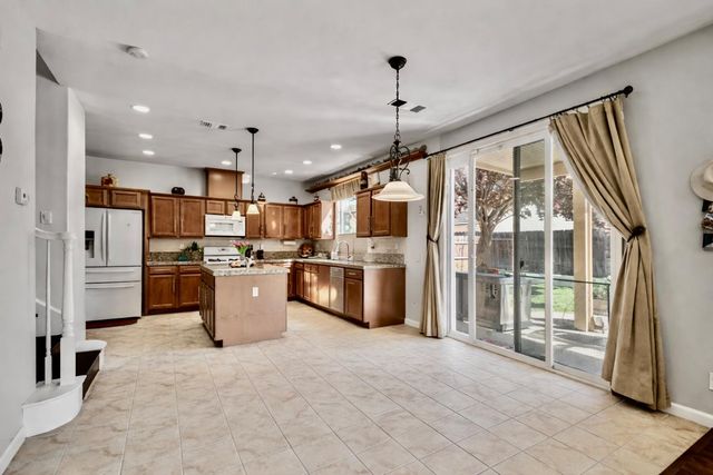 962 Heritage Way, Yuba City, CA 95991