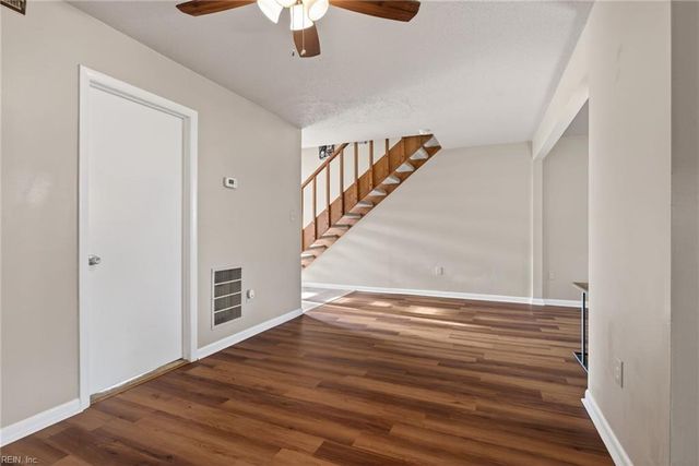 5366 Commons CT, Virginia Beach, VA 23462