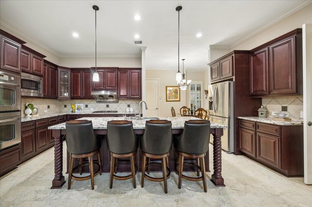 2915 Sentry Oak Way, Sugar Land, TX 77479
