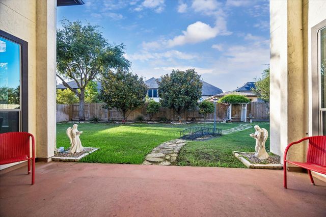 2915 Sentry Oak Way, Sugar Land, TX 77479