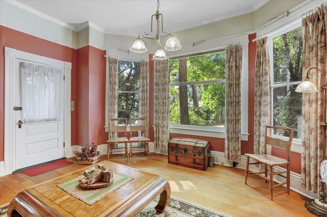 432 S Pine St, Nevada City, CA 95959