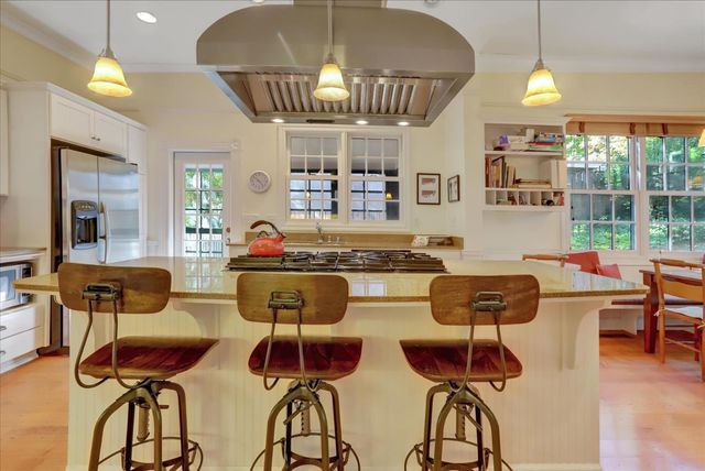 432 S Pine St, Nevada City, CA 95959