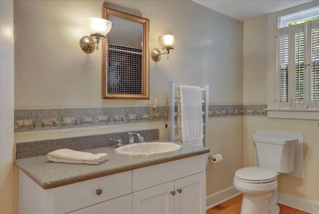 432 S Pine St, Nevada City, CA 95959