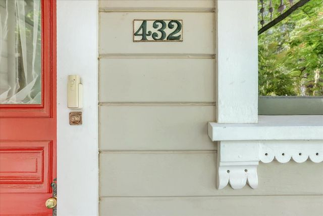 432 S Pine St, Nevada City, CA 95959