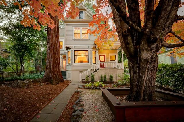 432 S Pine St, Nevada City, CA 95959