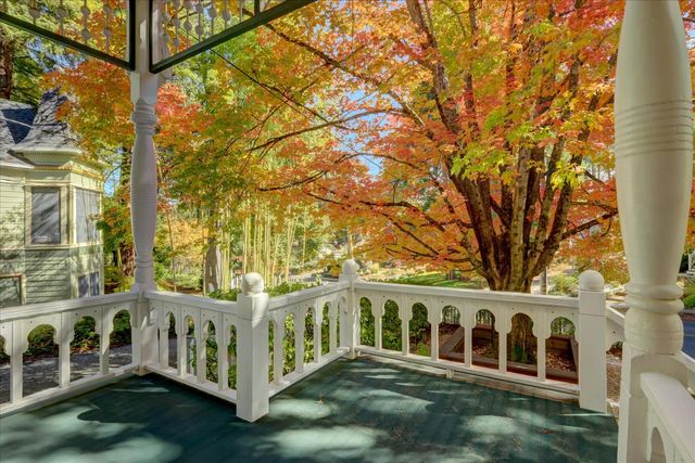 432 S Pine St, Nevada City, CA 95959