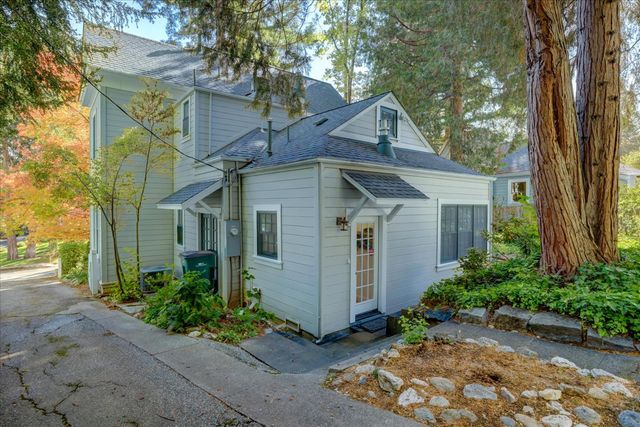 432 S Pine St, Nevada City, CA 95959