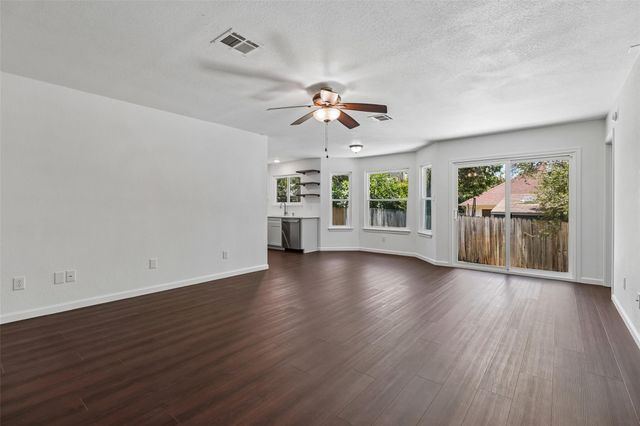 1805 Bent Oak CV, Leander, TX 78641
