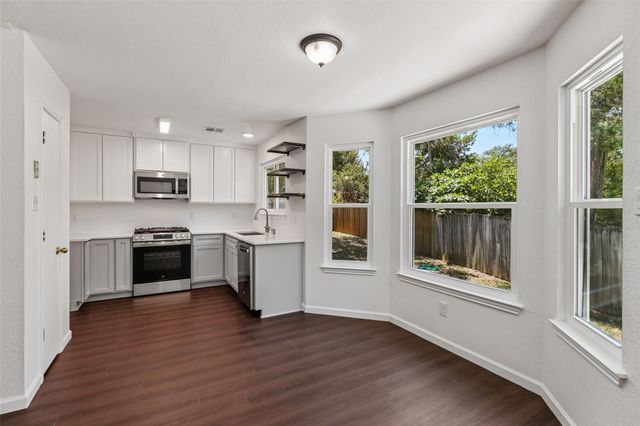 1805 Bent Oak CV, Leander, TX 78641