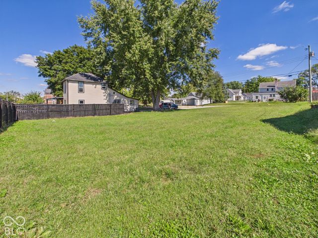 515 S Harrison Street, Alexandria, IN 46001