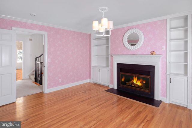 3 GOVERNORS LN, Princeton, NJ 08540