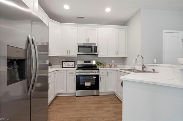 7221 Gates RD, Suffolk, VA 23437