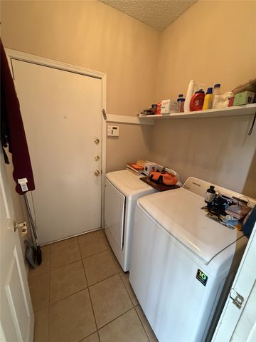 6014 Fern Meadow Road, Arlington, TX 76017