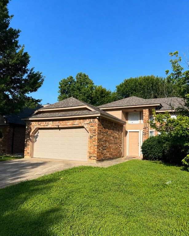 6014 Fern Meadow Road, Arlington, TX 76017