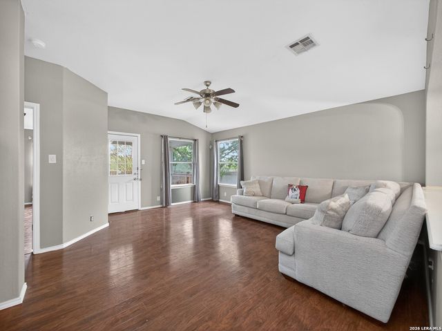 211 Starling Creek, New Braunfels, TX 78130