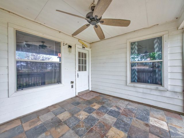 211 Starling Creek, New Braunfels, TX 78130