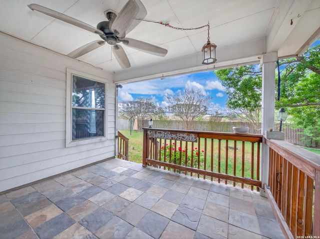 211 Starling Creek, New Braunfels, TX 78130