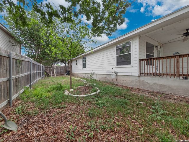 211 Starling Creek, New Braunfels, TX 78130