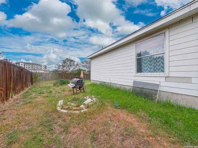 211 Starling Creek, New Braunfels, TX 78130