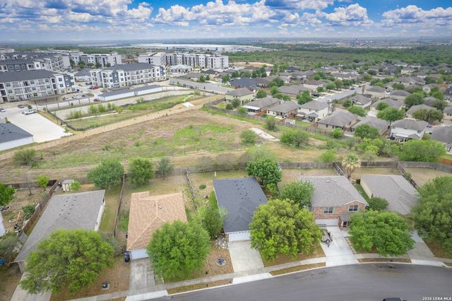 211 Starling Creek, New Braunfels, TX 78130