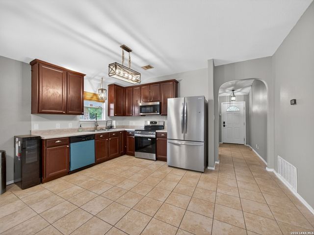 211 Starling Creek, New Braunfels, TX 78130