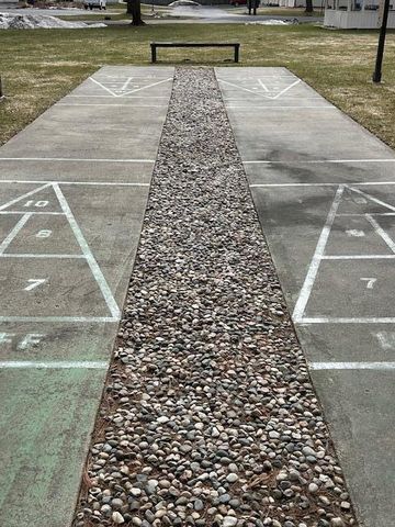 2700 Stonegate Drive Sw 21, City Of Wyoming, MI 49519