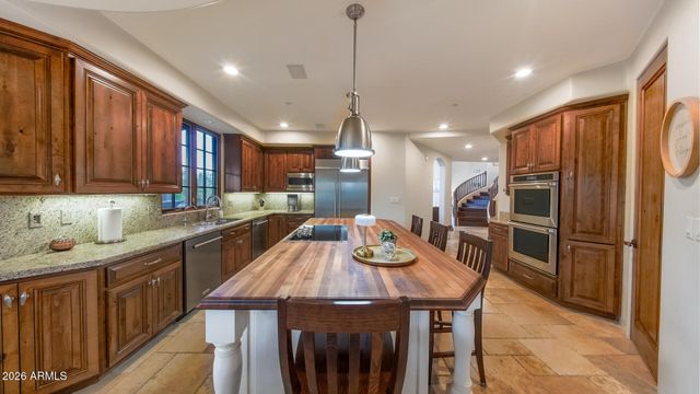 9290 E THOMPSON PEAK Parkway 421, Scottsdale, AZ 85255