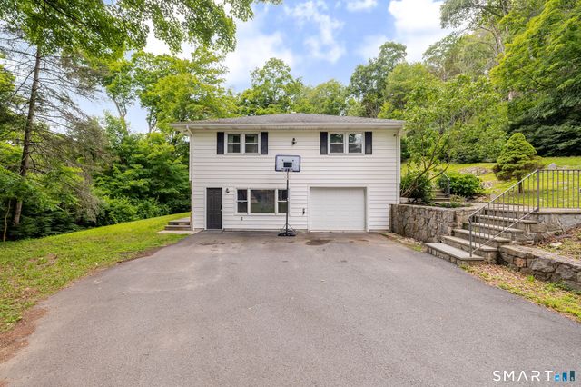 2 Leach Hollow Road, Sherman, CT 06784