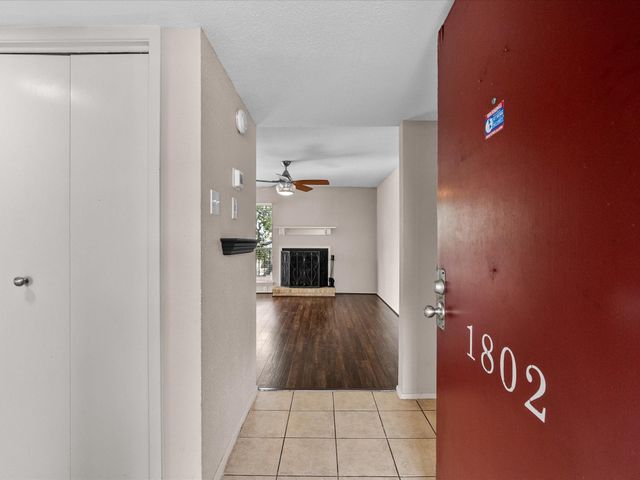 18519 Egret Bay Boulevard 1802, Webster, TX 77058