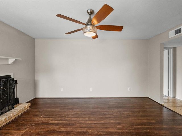 18519 Egret Bay Boulevard 1802, Webster, TX 77058