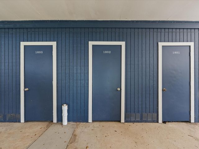 18519 Egret Bay Boulevard 1802, Webster, TX 77058