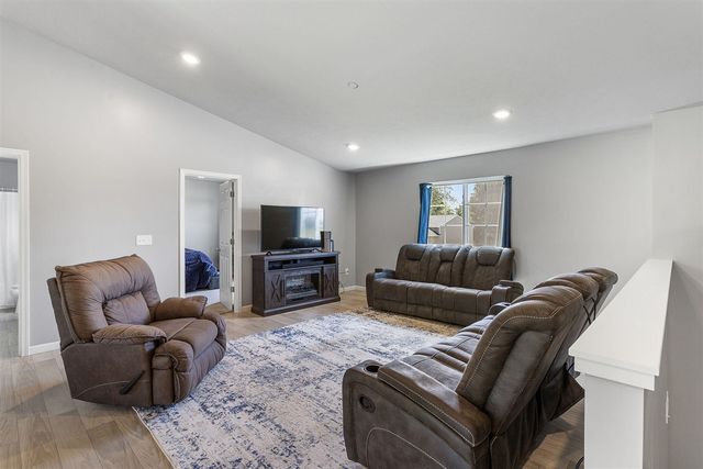 129 Wheeling Street, Bangor, MI 49013