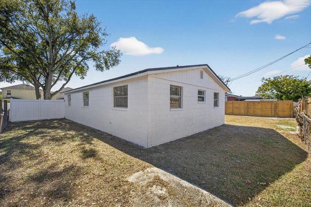 5931 82ND AVENUE N, Pinellas Park, FL 33781