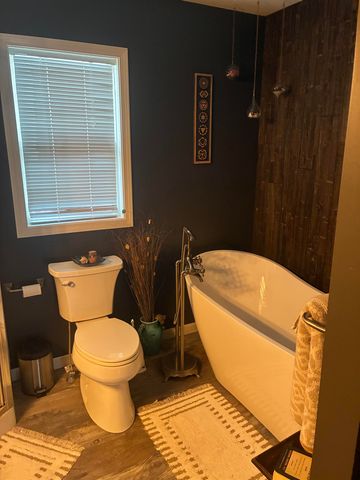 4179 Bridlewood Drive, Long Lake Twp, MI 49685