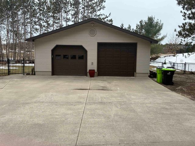 4179 Bridlewood Drive, Long Lake Twp, MI 49685