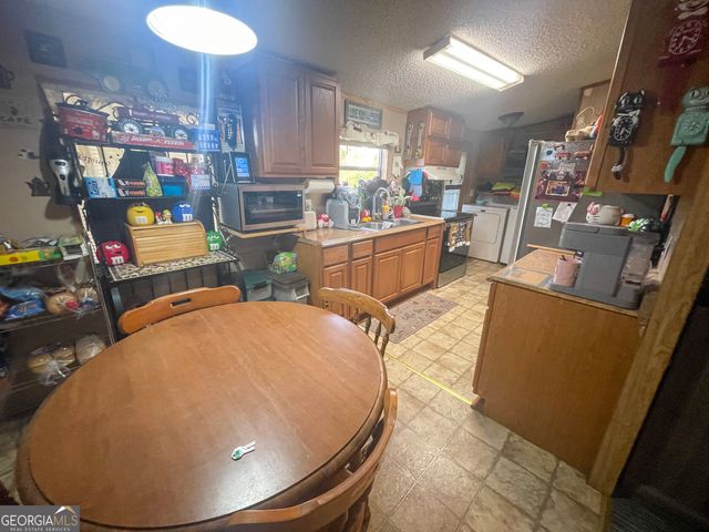 465 Hines Road, Lagrange, GA 30241