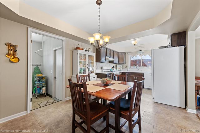 46490 Bartlett Drive, Canton Charter Township, MI 48187