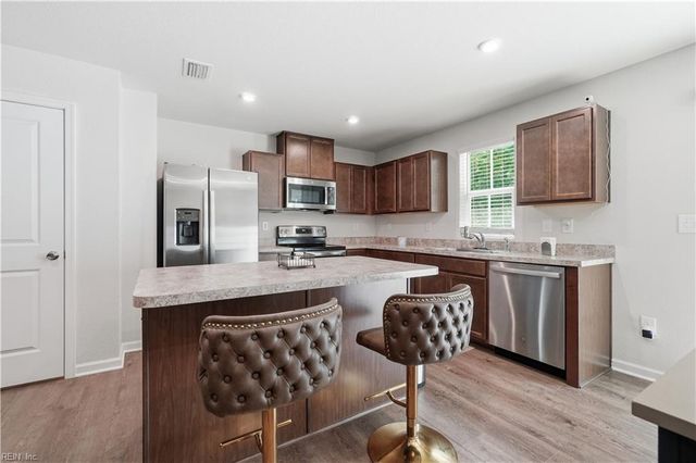 1705 Raven WAY, Elizabeth City, NC 27909