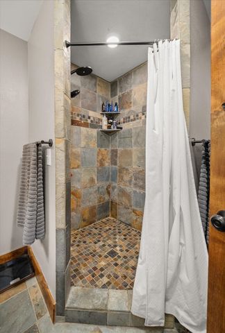 103 Crestview Dr, Colville, WA 99114