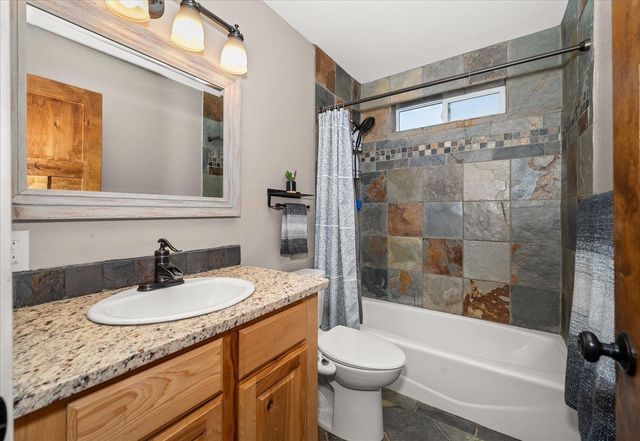 103 Crestview Dr, Colville, WA 99114