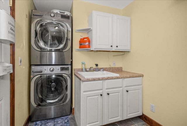 103 Crestview Dr, Colville, WA 99114