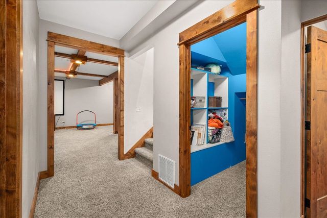 103 Crestview Dr, Colville, WA 99114