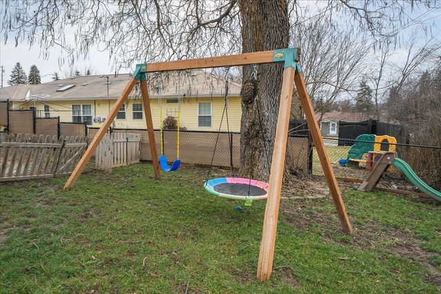 103 Crestview Dr, Colville, WA 99114