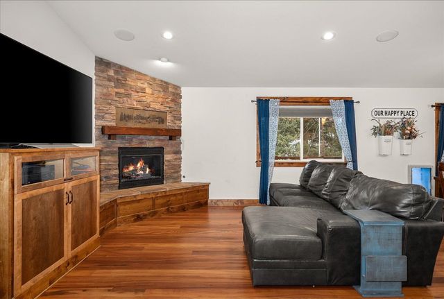 103 Crestview Dr, Colville, WA 99114