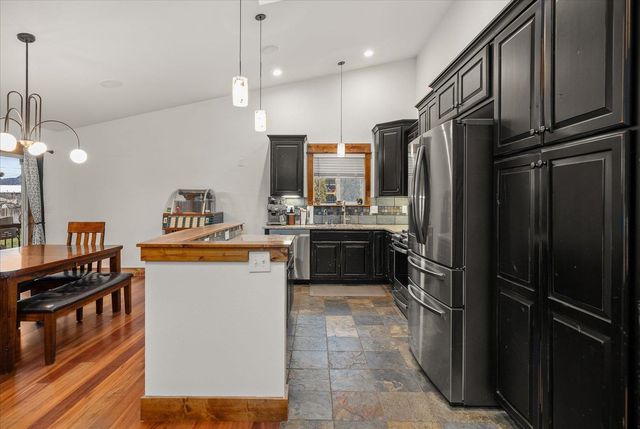 103 Crestview Dr, Colville, WA 99114