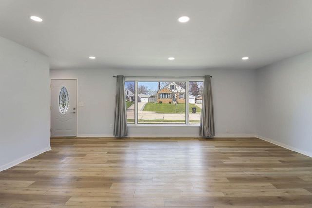 1237 Virginia STREET, Racine, WI 53405