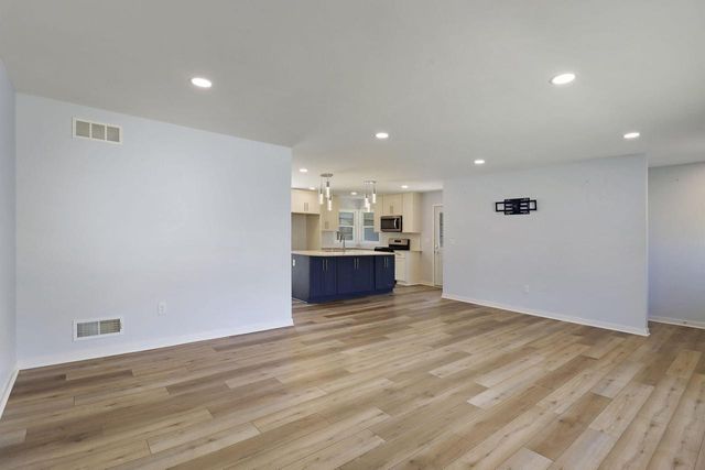 1237 Virginia STREET, Racine, WI 53405