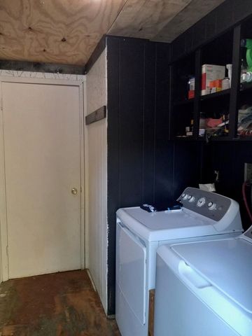 58797 Territorial Road, Lawrence, MI 49064