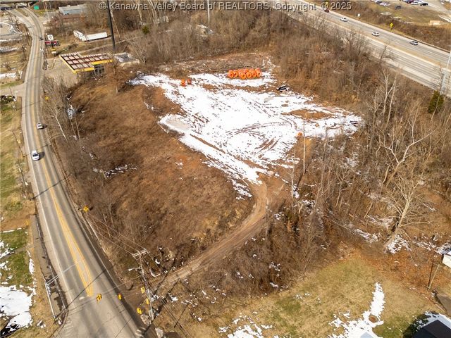 6000 Fairlawn Avenue, Dunbar, WV 25064